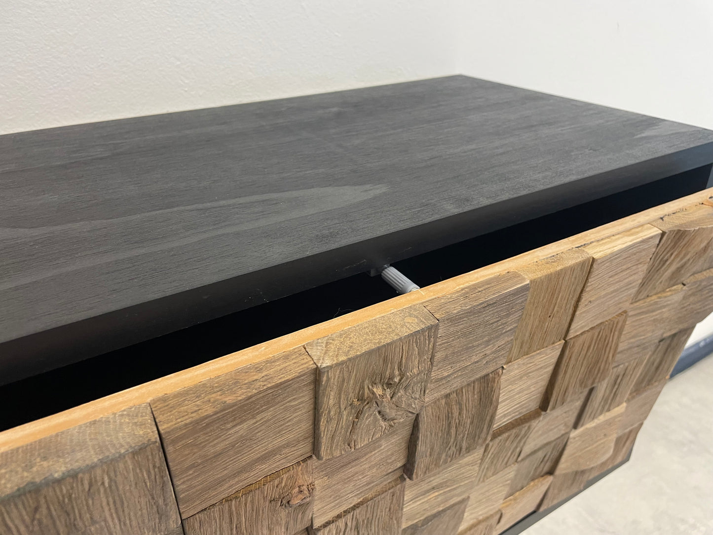 TV Meubel Massief Hout beuken 3 Deuren ART 8810