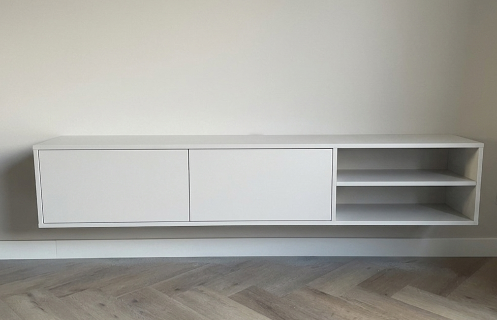 Zwevende TV Meubel - Beukenhout - Push-to-open - 2 klepdeuren