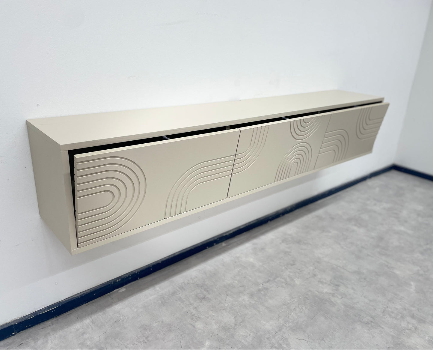 Japandi TV Meubel - ART 4300 - Zwevend Hardhout TV Meubel