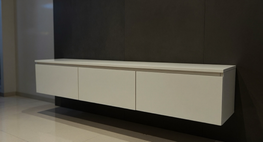 Massief hardhout TV Meubel met 3 klepdeuren