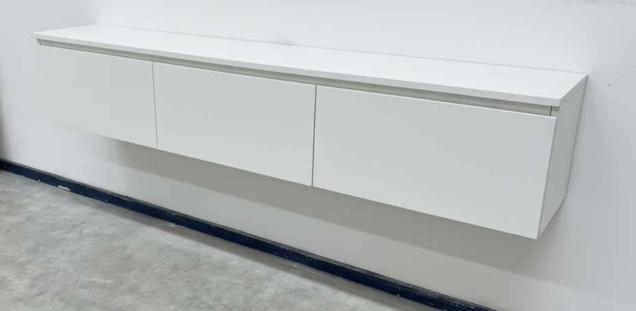 Massief hardhout TV Meubel met 3 klepdeuren