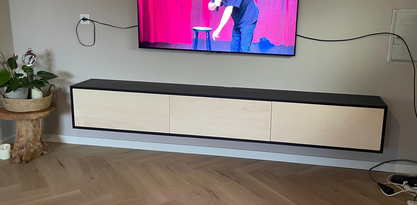 TV Meubel Massief Hout beuken Zwart 3 deuren