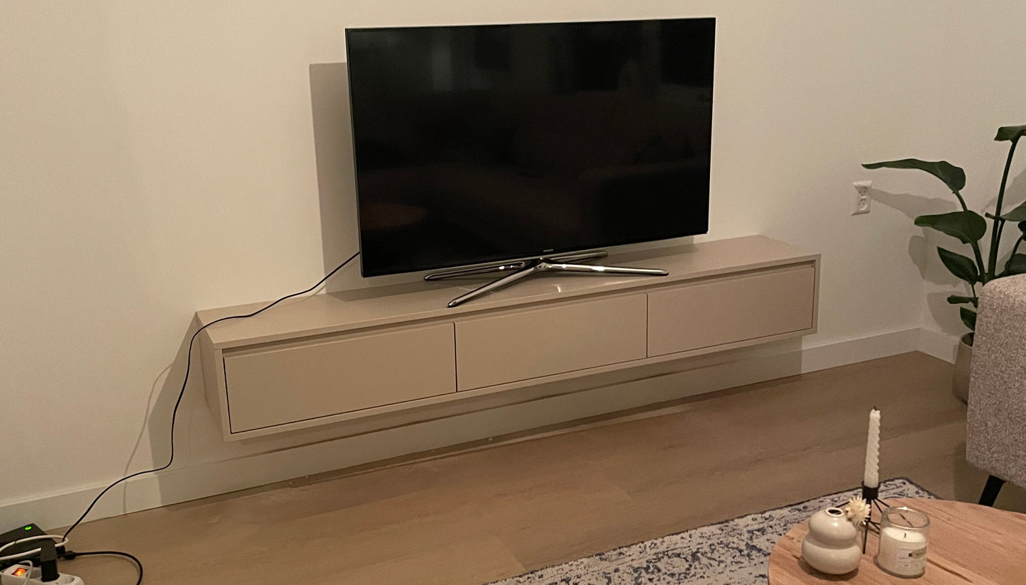 Zwevende TV Meubel - Beukenhout - 3 klepdeuren